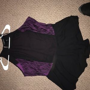 Sleeveless peplum top